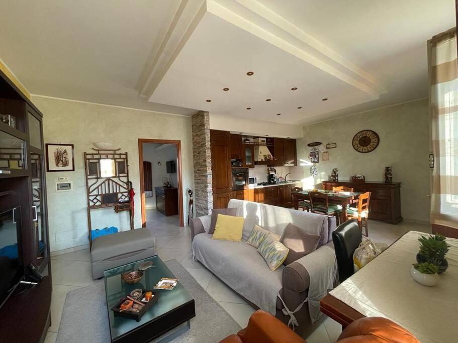 Battistini 66 Apartment, Near Vatican Appartement